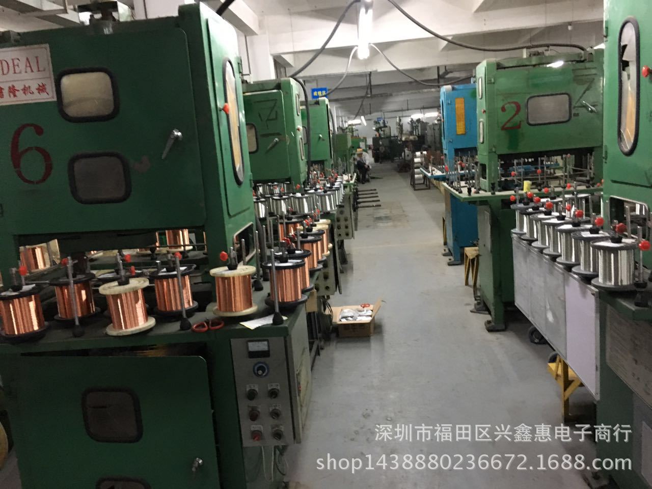 適用蘋果安卓通用入耳式手機(jī)耳機(jī) 線控帶麥高檔降噪耳塞工廠直銷